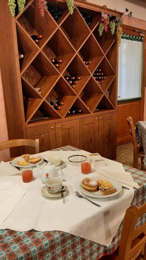 Hotel Dall'Ongaro Ghirano Kültér fotó