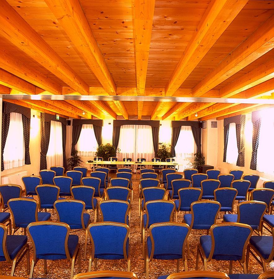 Hotel Dall'Ongaro Ghirano Kültér fotó