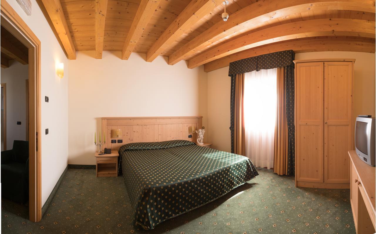 Hotel Dall'Ongaro Ghirano Kültér fotó