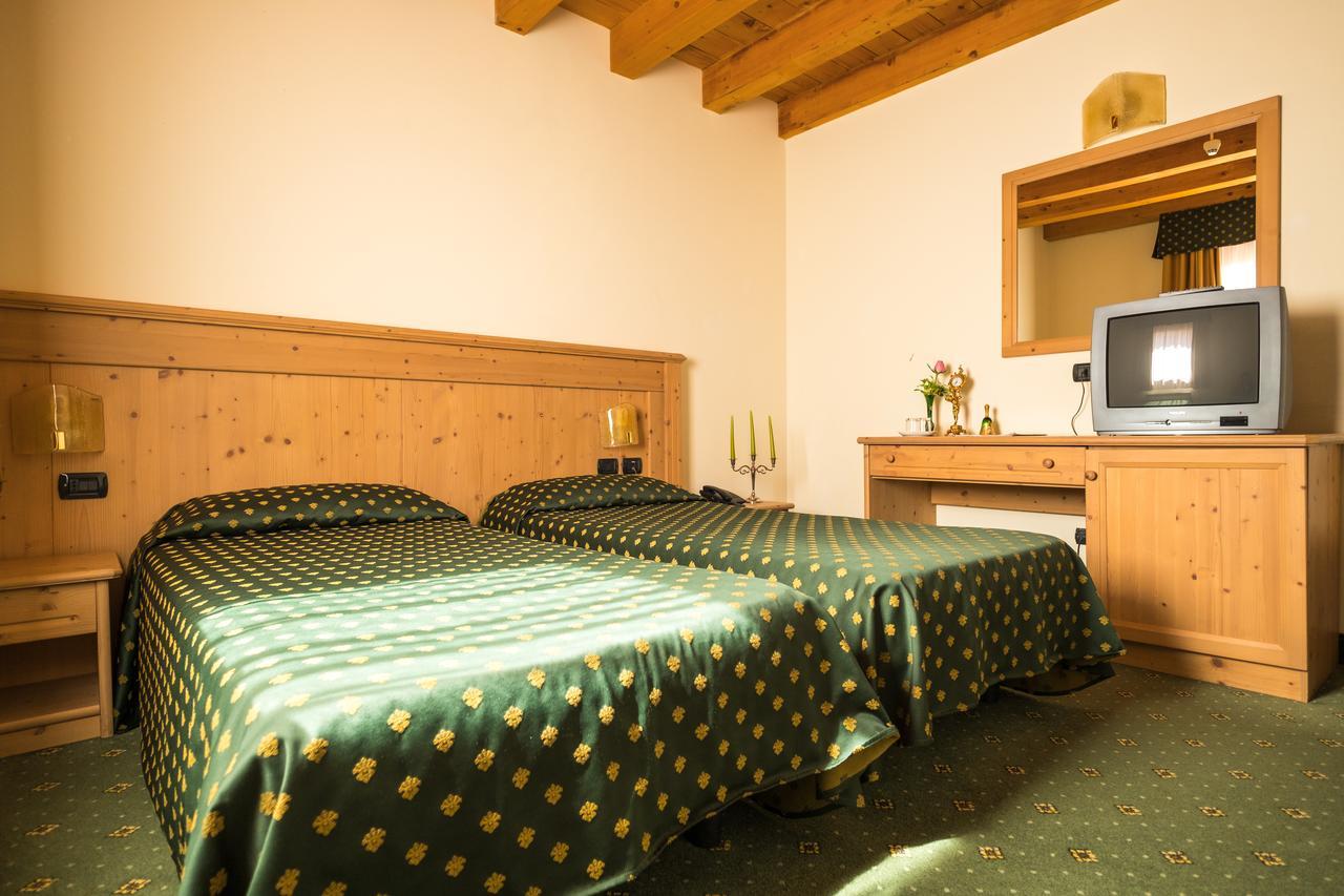 Hotel Dall'Ongaro Ghirano Kültér fotó